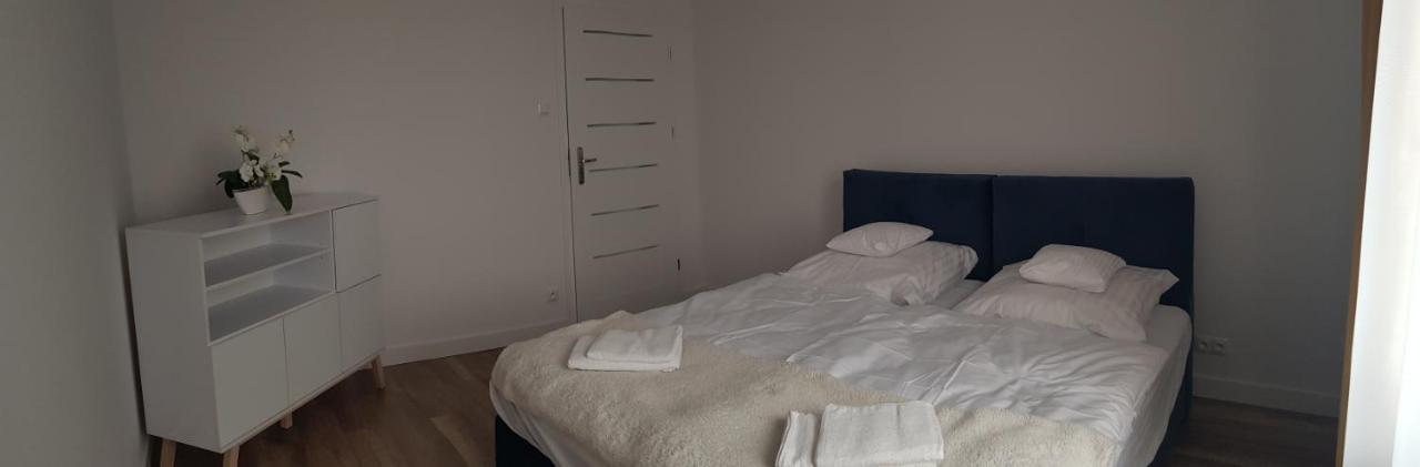גורז'וב ווילקופולסקי Apartament Na Warszawskiej מראה חיצוני תמונה